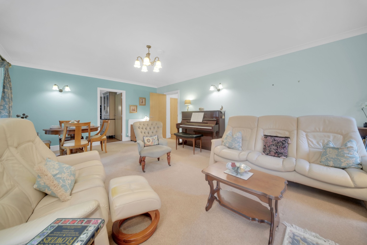 A spacious ground floor luxury apartment with over 1000 sqft of living accommodation. Property image 2