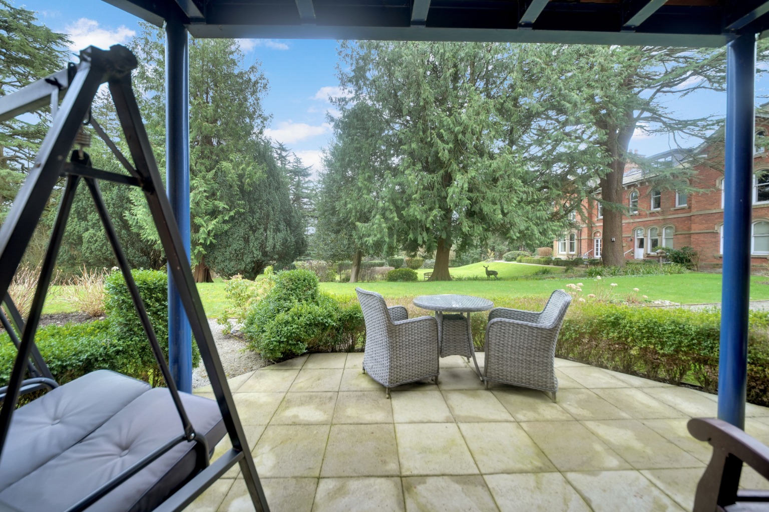 A spacious ground floor luxury apartment with over 1000 sqft of living accommodation. Property image 6