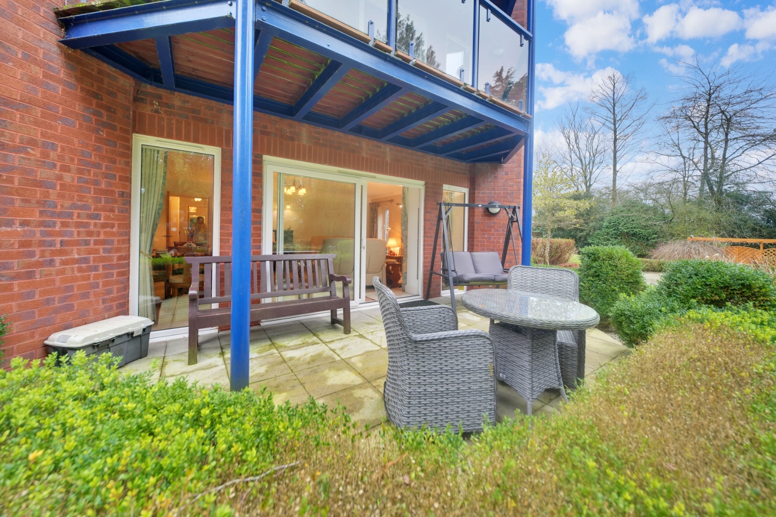A spacious ground floor luxury apartment with over 1000 sqft of living accommodation. Property image 18