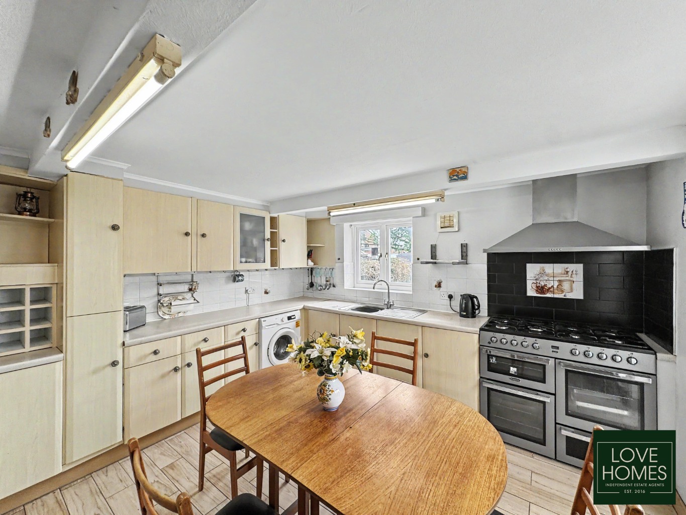 Extremely Spacious Three-Bedroom Family Home , Three Reception Rooms And Generous Rear Garden Property image 2