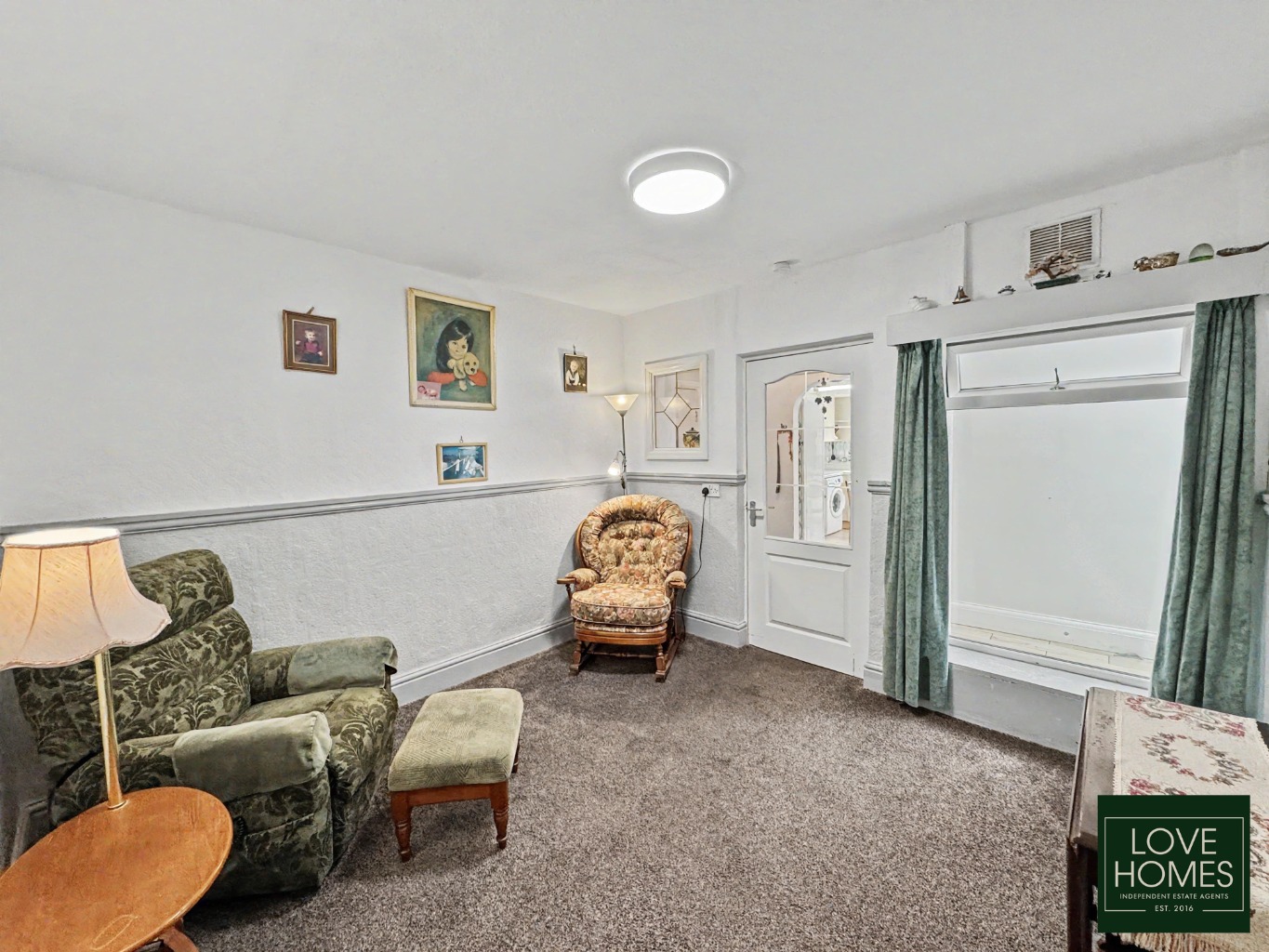 Extremely Spacious Three-Bedroom Family Home , Three Reception Rooms And Generous Rear Garden Property image 10