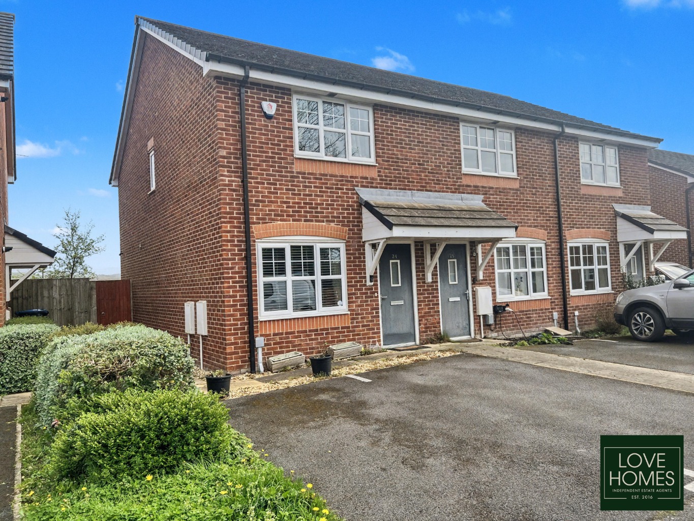 Charming 2 Bed Semi Detached Home with Countryside Views, Claughtone on Brock. Property image 1