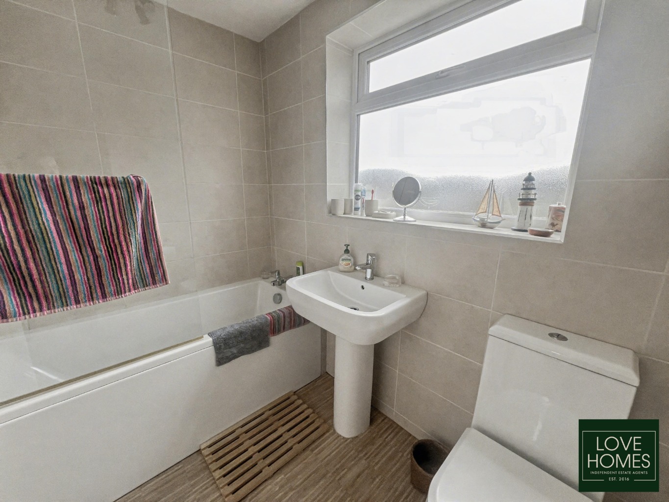 Charming 3 Bed Semi Detached Home with Canal Views in Garstang. Property image 13
