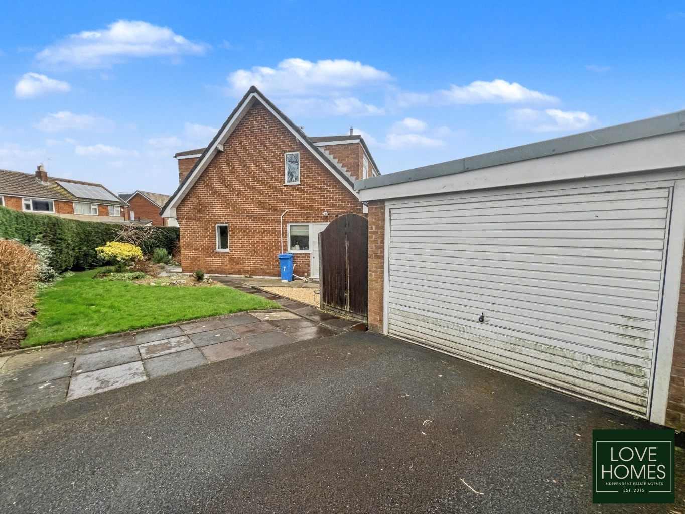 Charming 3 Bed Semi Detached Home with Canal Views in Garstang. Property image 17