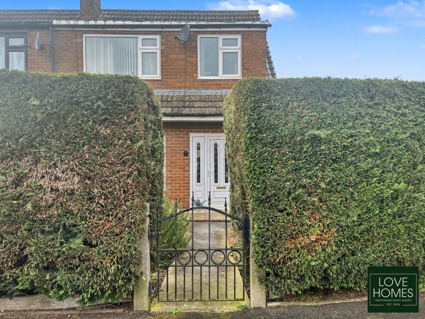 Charming 3 Bed Semi Detached Home with Canal Views in Garstang. Property image 21