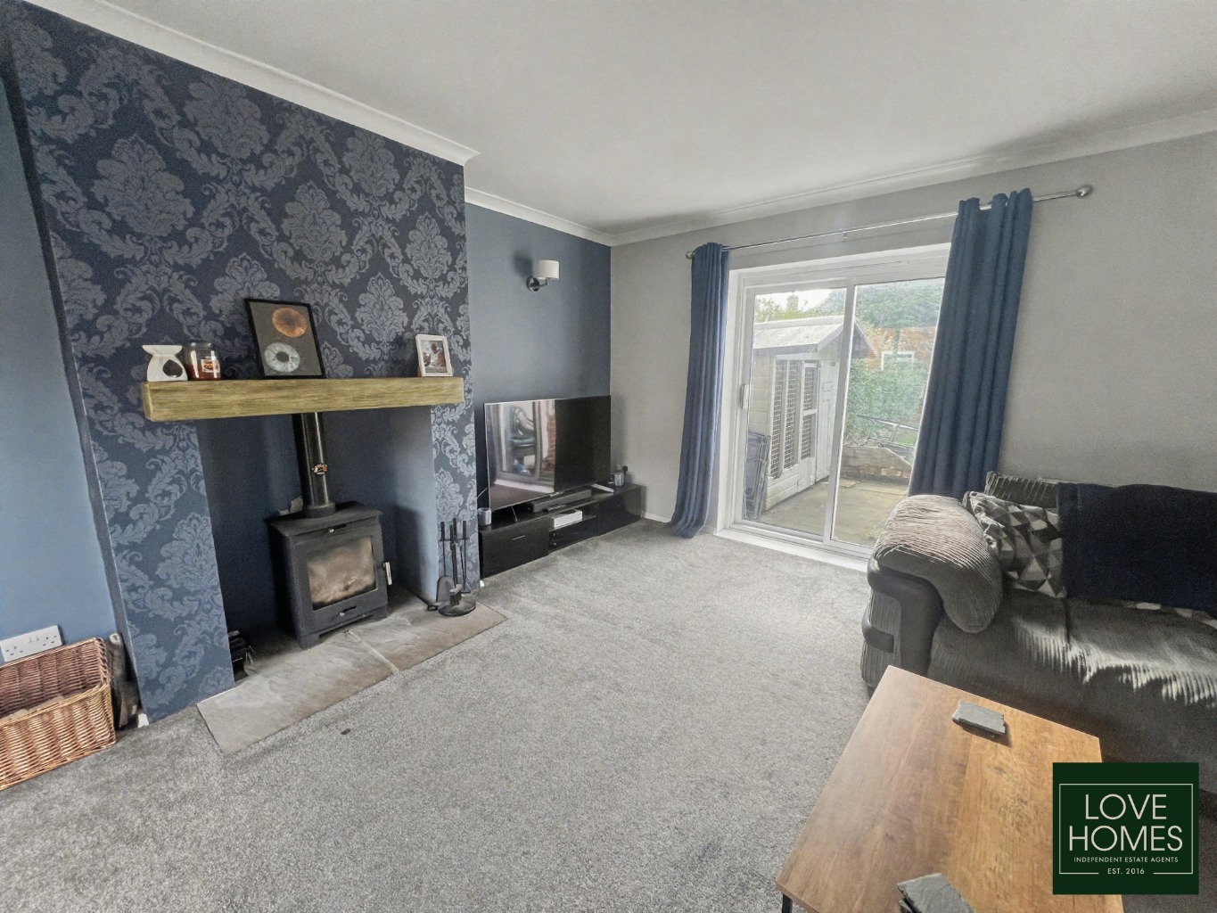 Spacious 3 Bed End Terrace with Garage & Garden in Preston Property image 16