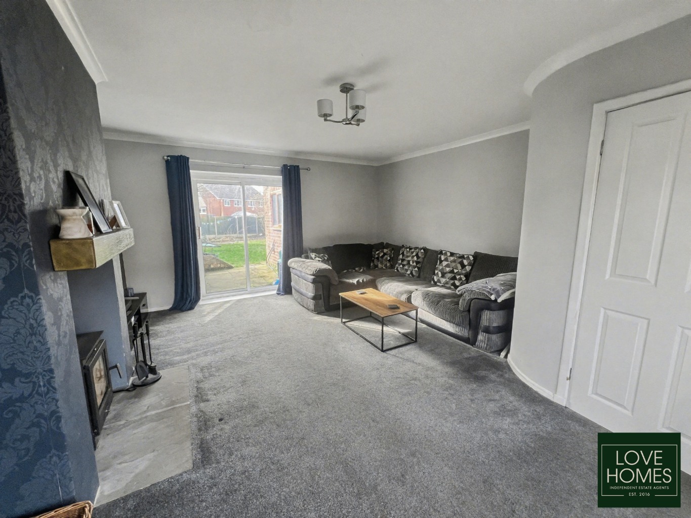 Spacious 3 Bed End Terrace with Garage & Garden in Preston Property image 15