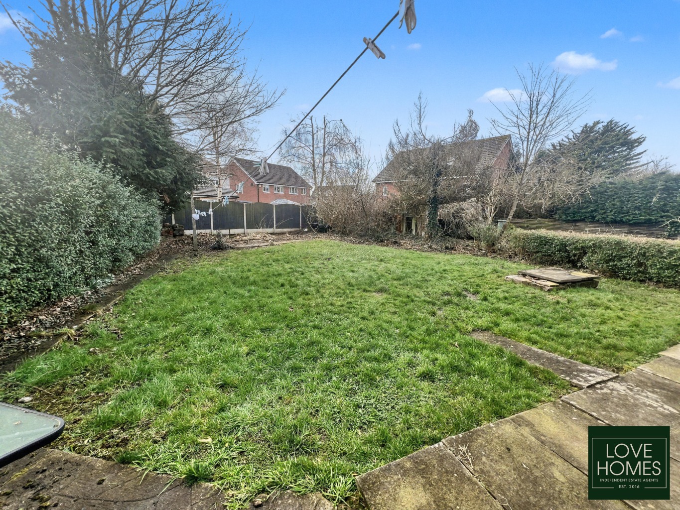 Spacious 3 Bed End Terrace with Garage & Garden in Preston Property image 17