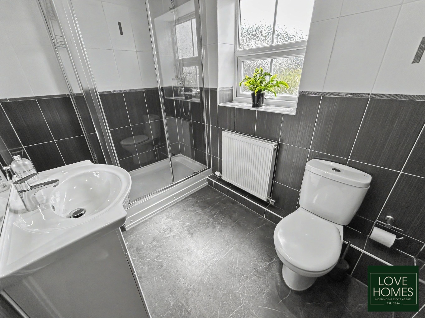Executive Five Bedroom Detached Home in Picturesque Scorton Village Property image 17