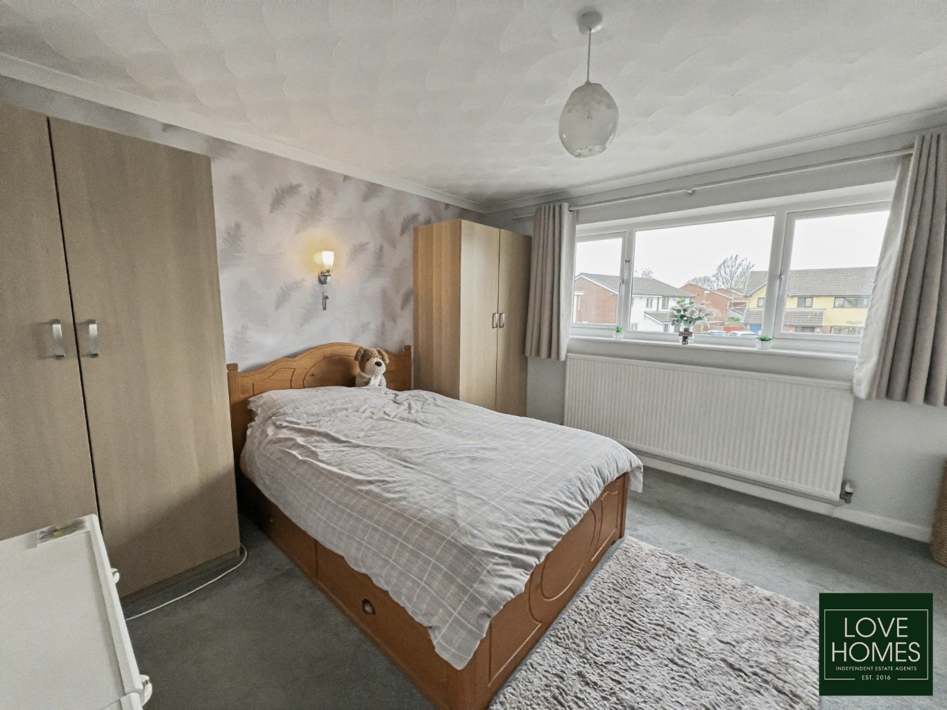 Spacious 4 /5 Bed Family Home in Ingol, Overlooking Green Space. Property image 6
