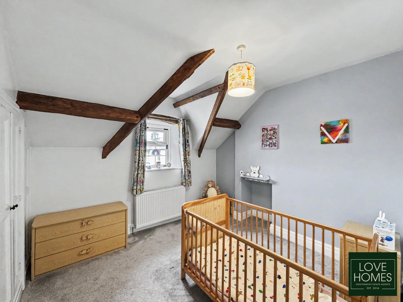 A Historic Former Post House with Three Superb Living Spaces, Driveway Parking and a Double Garage Property image 13