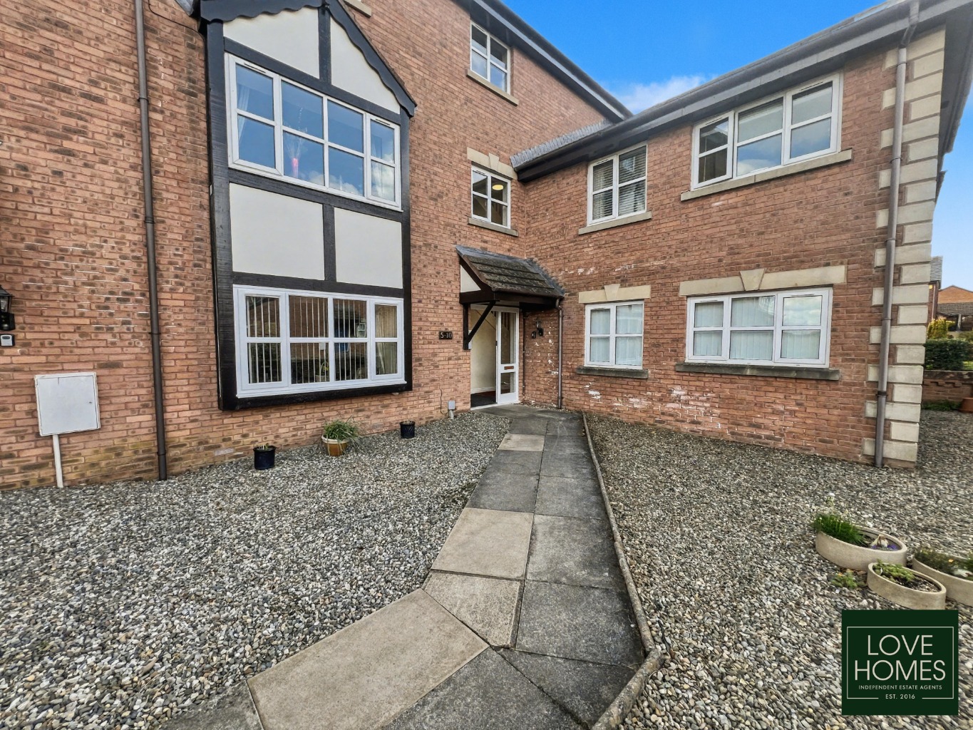 Modern Ground Floor Apartment in Archery Gardens, Garstang