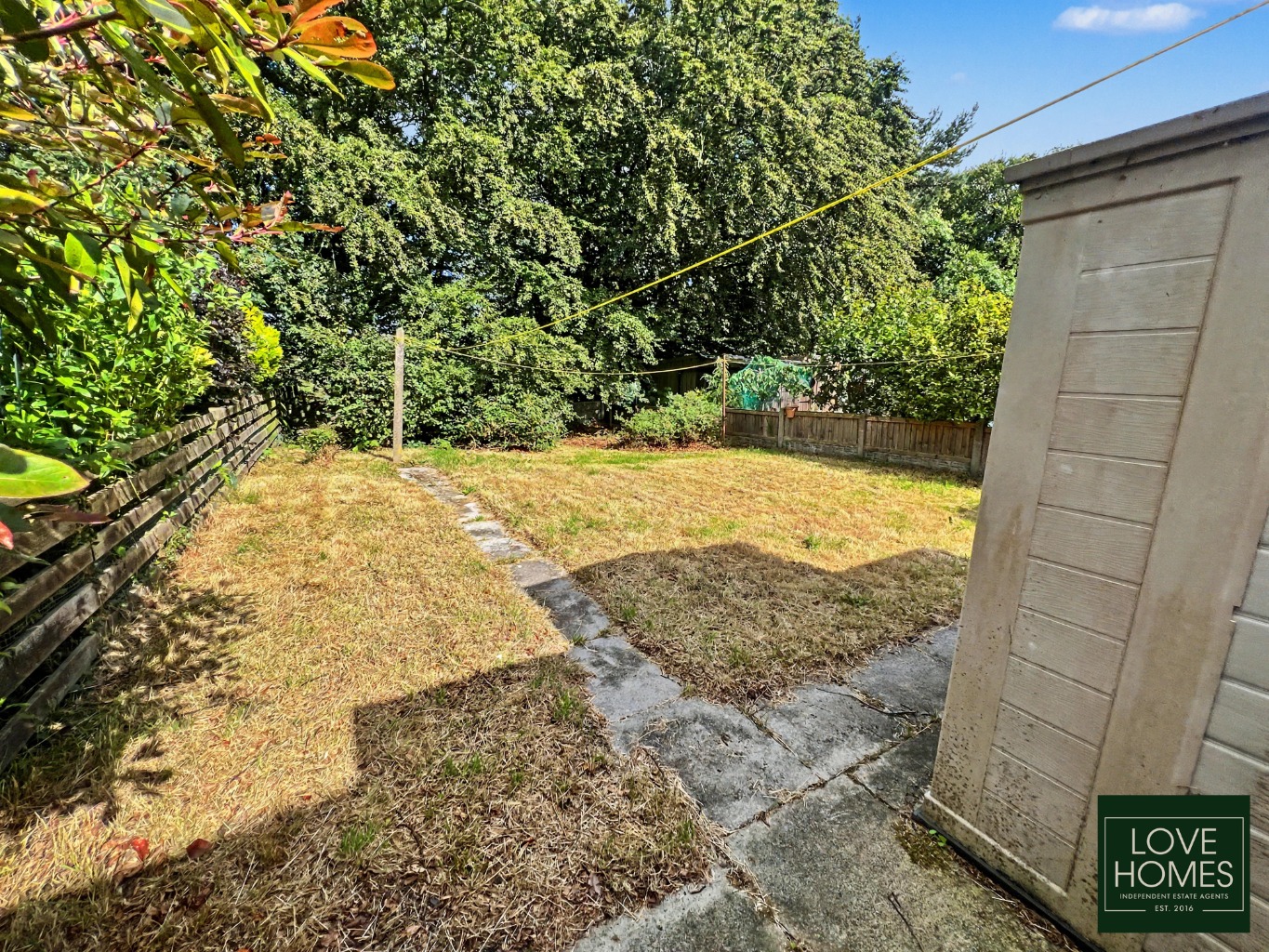 Spacious 3 Bed End Terrace in Calder Vale, OIRO £240,000 in need of modernisation. Property image 12