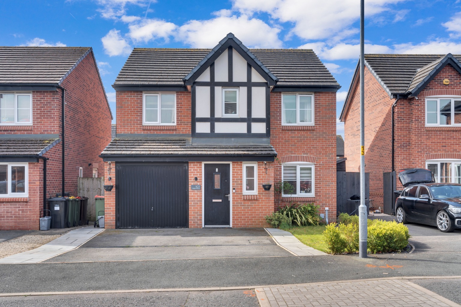 Modern 4-Bed Detached Home in Preston's Quiet Fallow Avenue