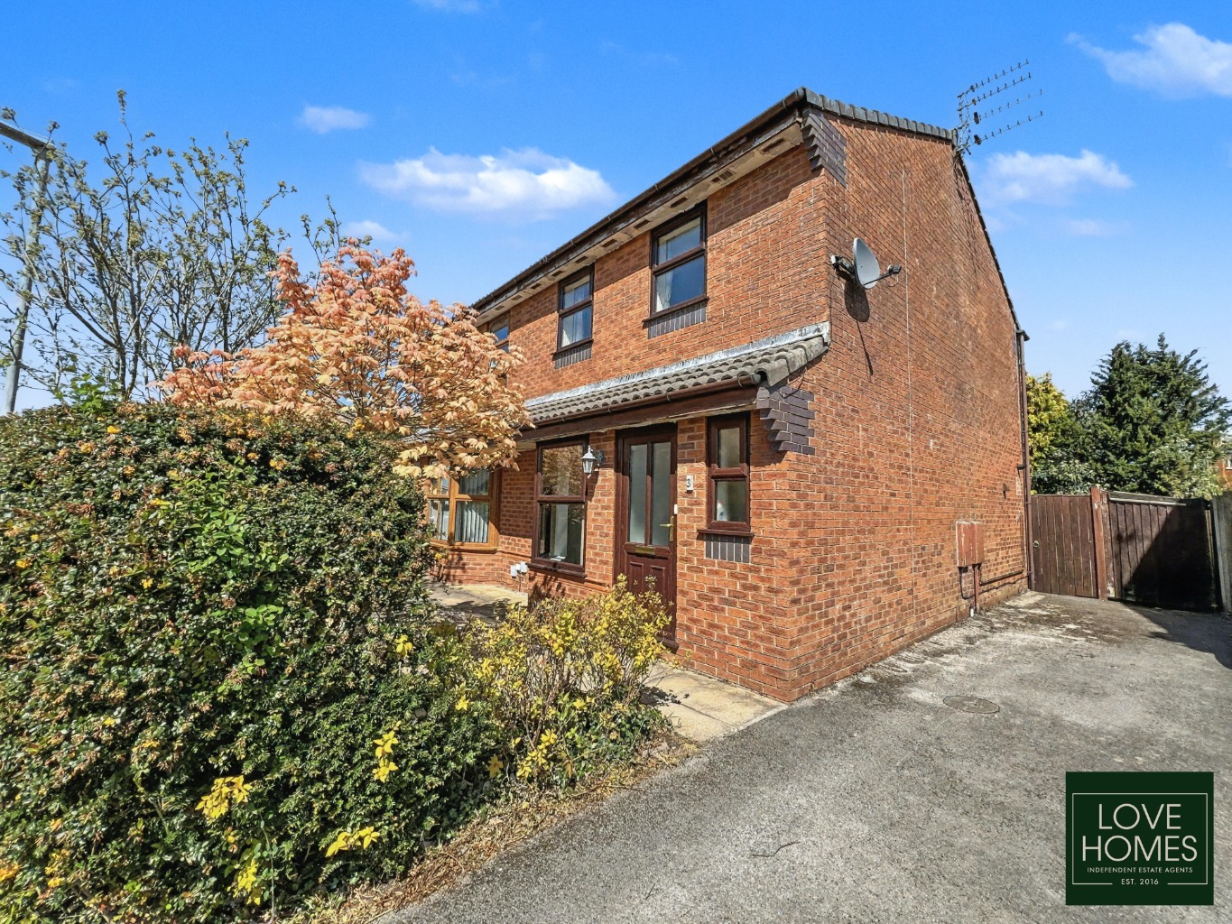 Garstang Gem: 3 Bed Semi, Cul-De-Sac, Canal Access, No Chain Property image 2