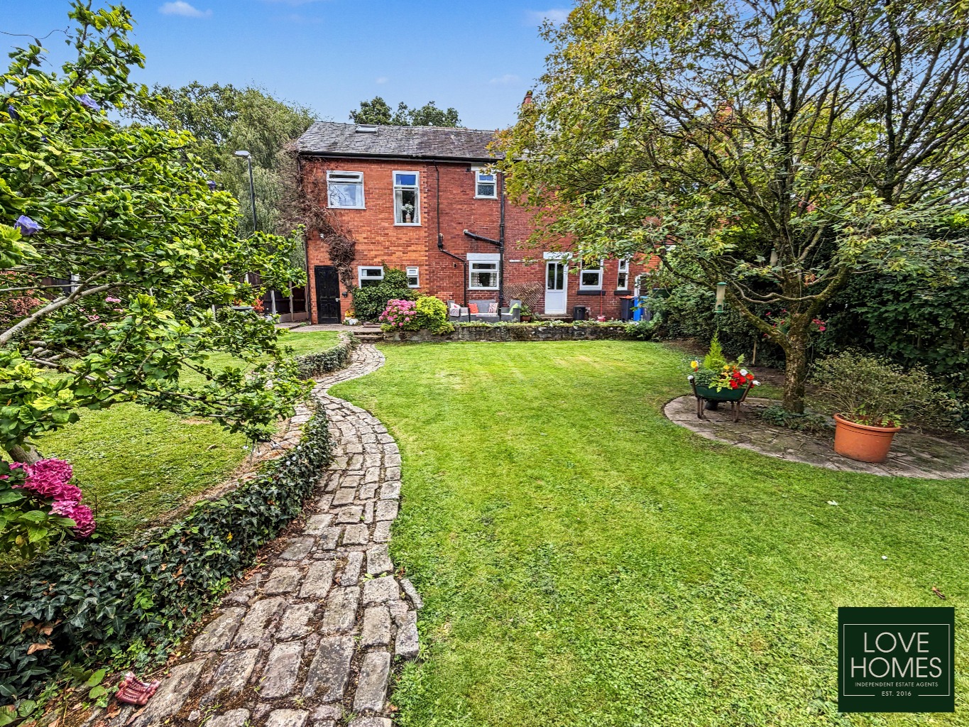 Spacious Five Bedroom Semi Detached Home with Countryside Views In Bilsborrow Property image 30