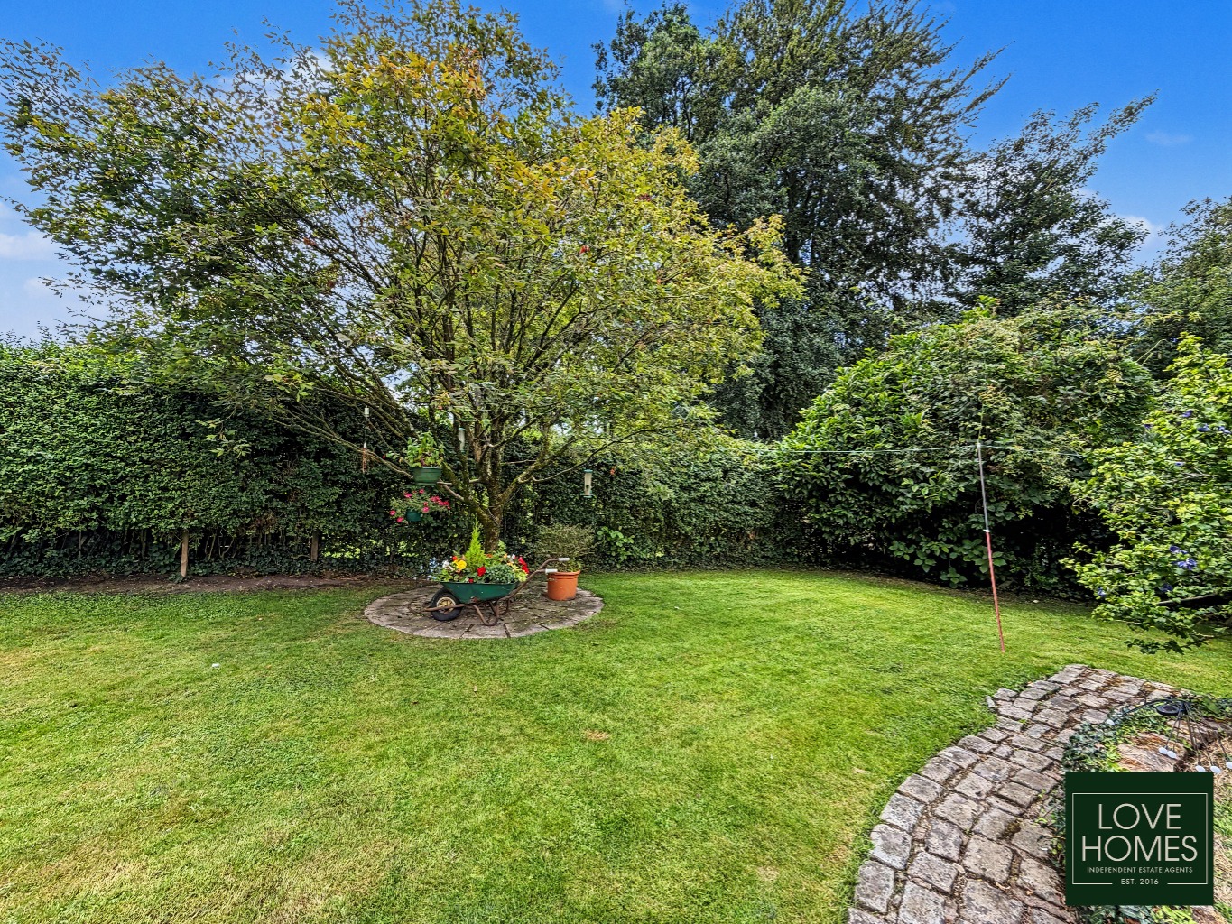Spacious Five Bedroom Semi Detached Home with Countryside Views In Bilsborrow Property image 31