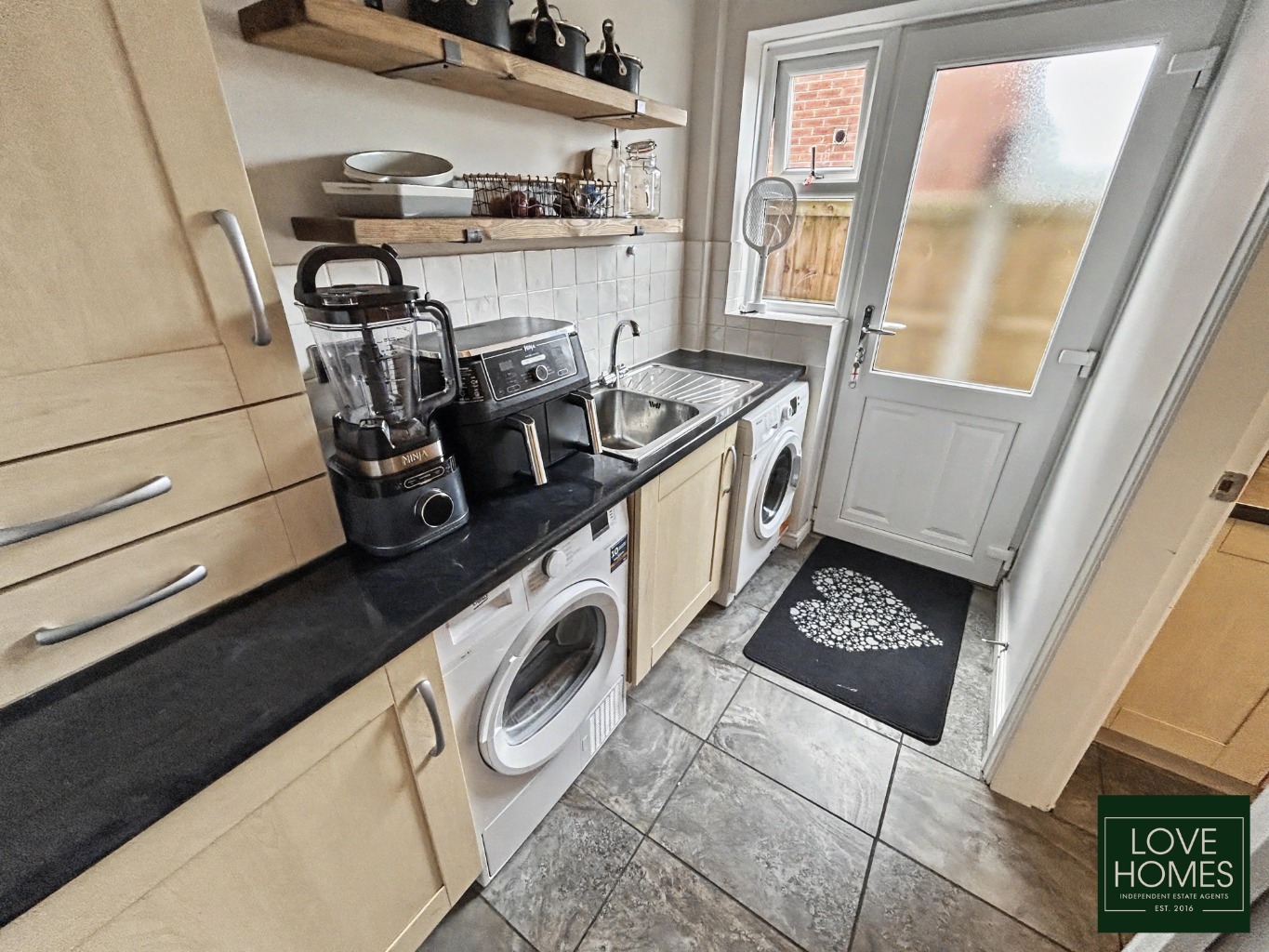 Beautiful Detached Three Bedroom Family Home In Grimsargh Property image 18