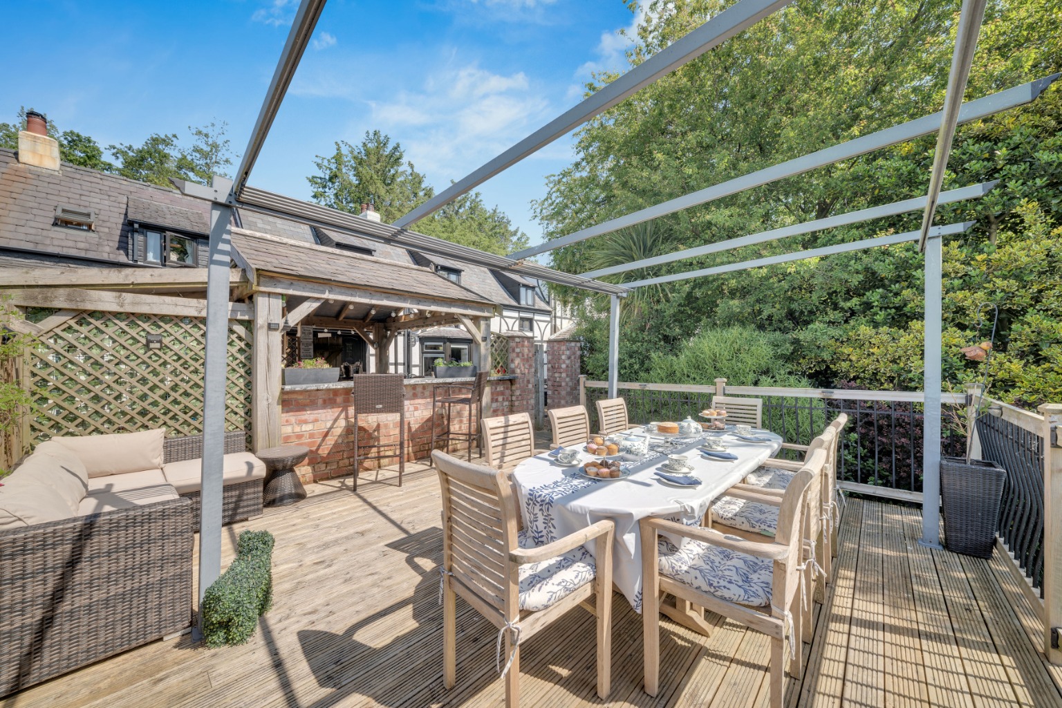 Exceptional Five-Bedroom Tudor-Style Family Home with Stunning Countryside Views Property image 43