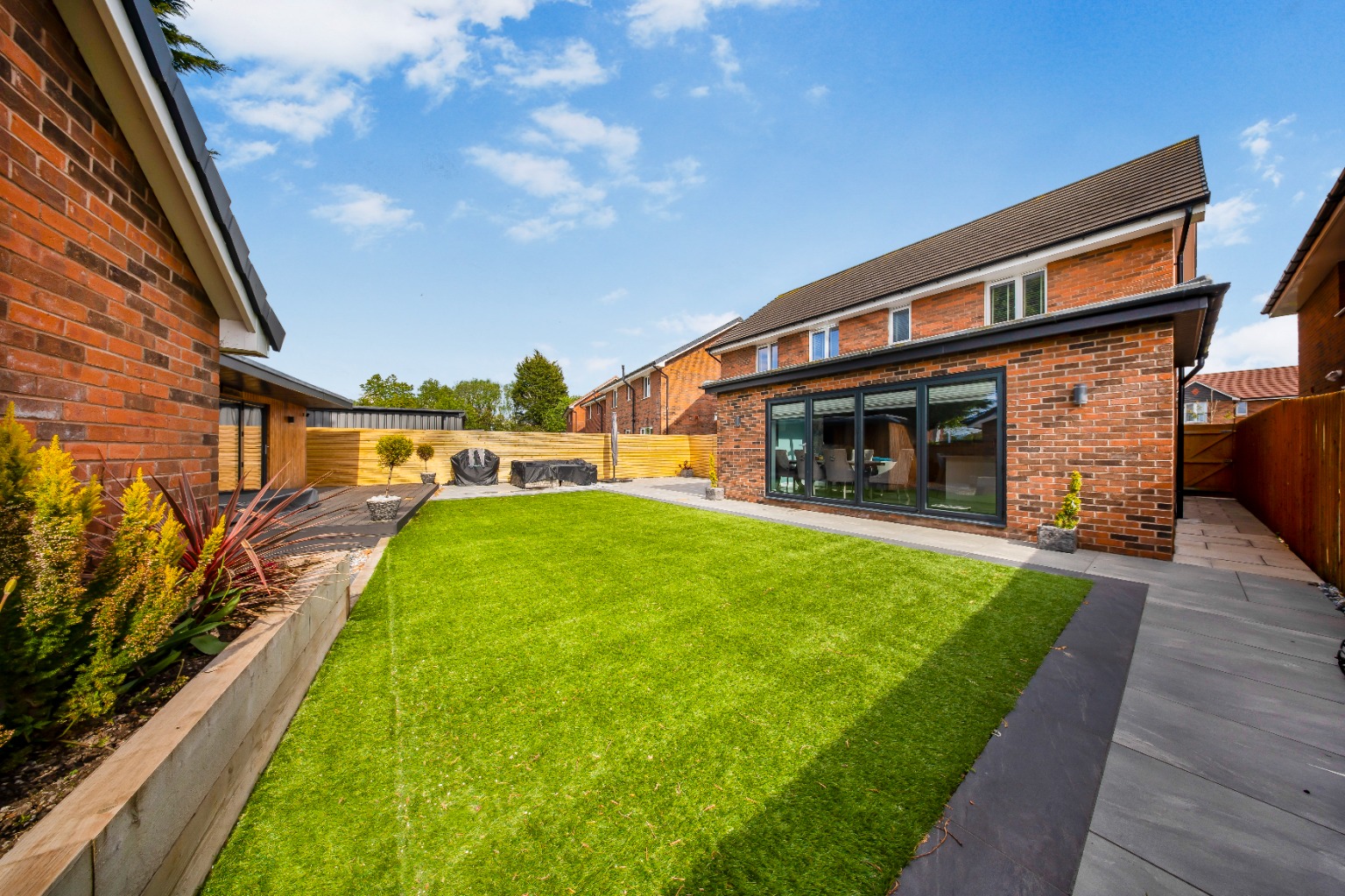 Spacious 5-Bedroom Detached Home with Stunning Kitchen Extension in Broughton Property image 28