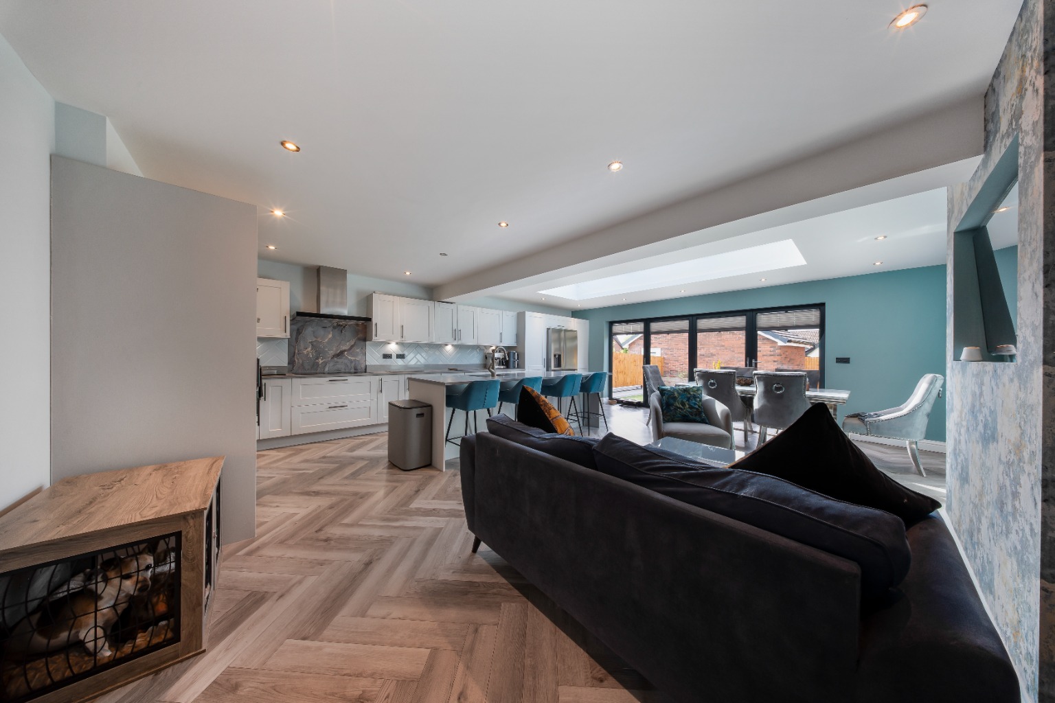 Spacious 5-Bedroom Detached Home with Stunning Kitchen Extension in Broughton Property image 5