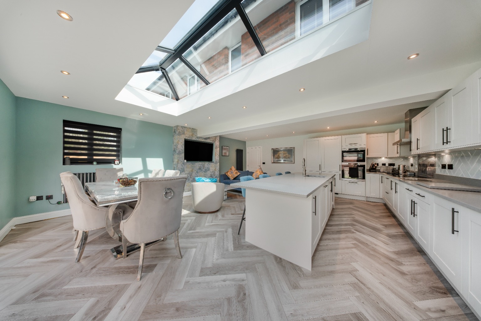 Spacious 5-Bedroom Detached Home with Stunning Kitchen Extension in Broughton Property image 4