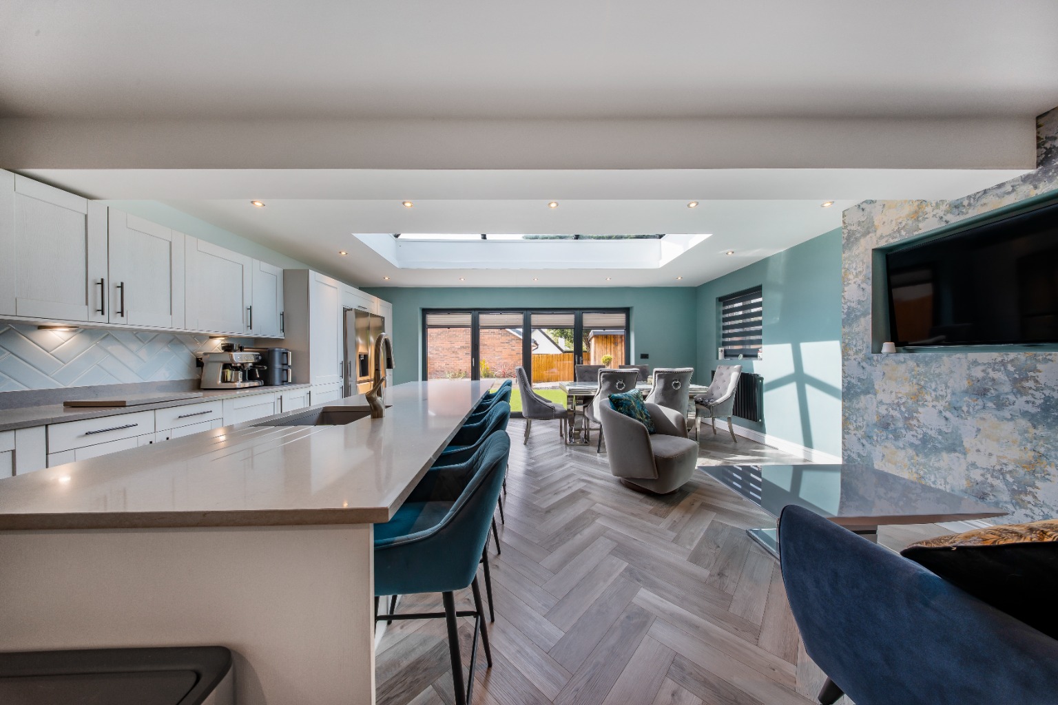 Spacious 5-Bedroom Detached Home with Stunning Kitchen Extension in Broughton Property image 6