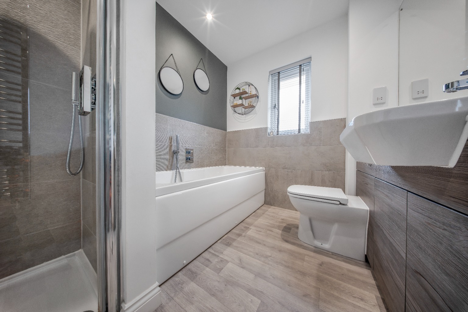 Spacious 5-Bedroom Detached Home with Stunning Kitchen Extension in Broughton Property image 18