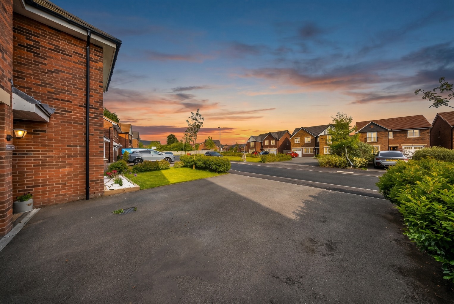 Spacious 5-Bedroom Detached Home with Stunning Kitchen Extension in Broughton Property image 2