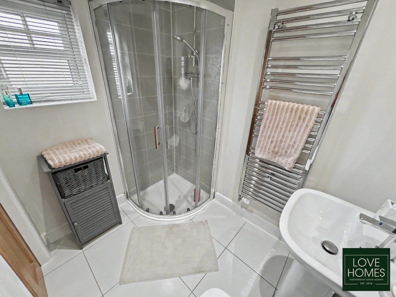 Modern Four Bedroom, Detached Home In The Heart Of Inskip Property image 21
