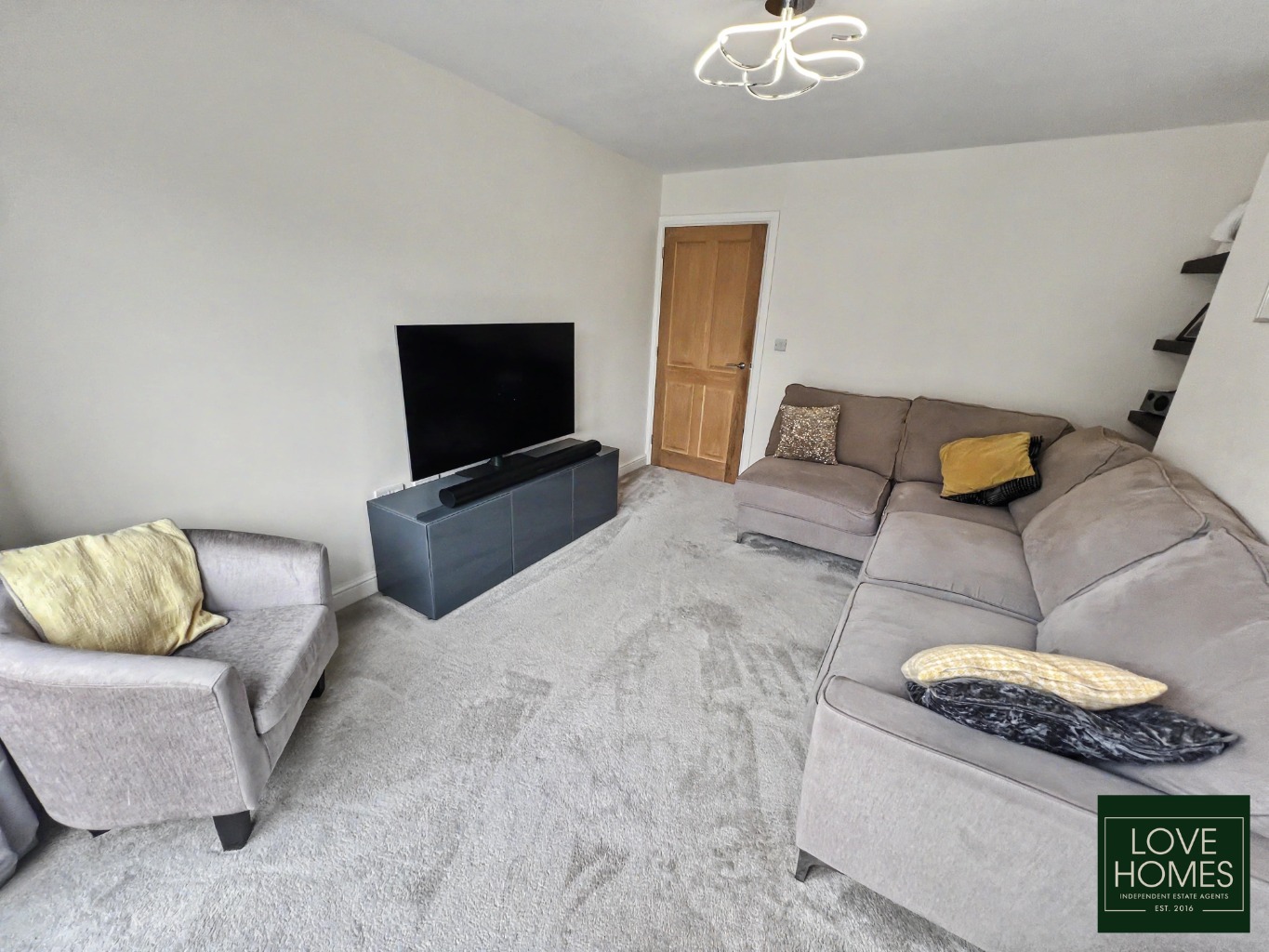 Modern Four Bedroom, Detached Home In The Heart Of Inskip Property image 7