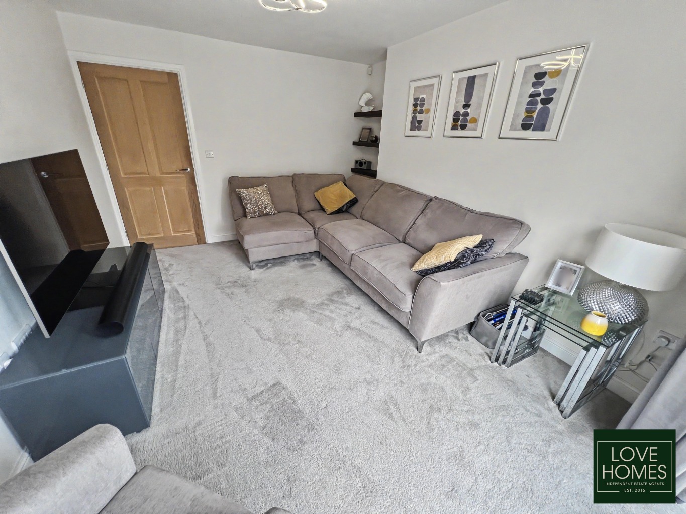 Modern Four Bedroom, Detached Home In The Heart Of Inskip Property image 6