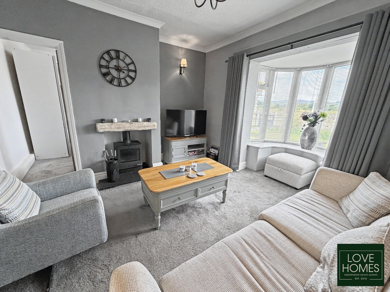 Charming 2 Bed Detached Gate House Cottage in Catterall, Near Garstang. Property image 5