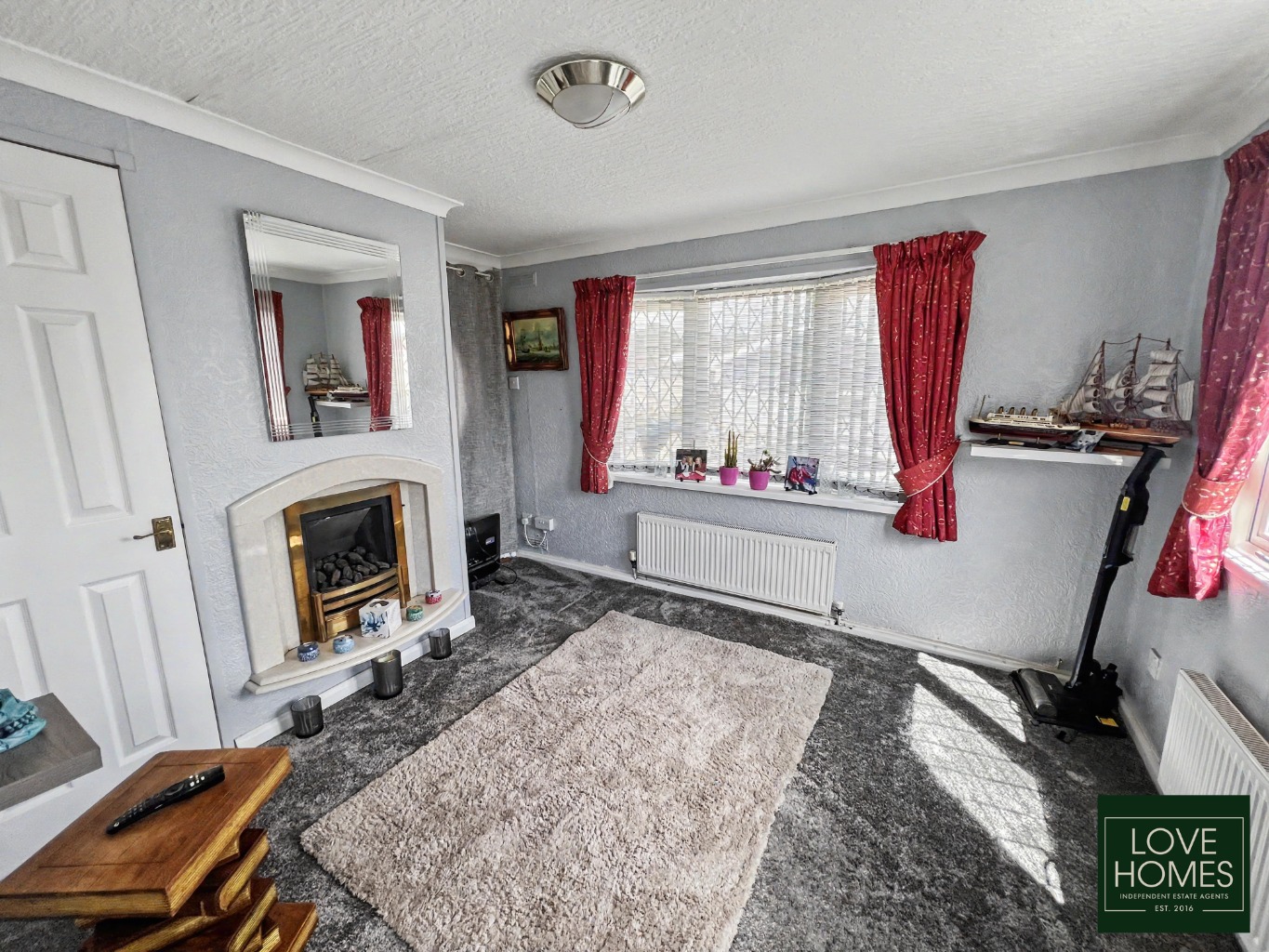 Peaceful Park Home on Carr Bridge near Lytham st Annes. Modern Comforts, Community Living. Property image 3