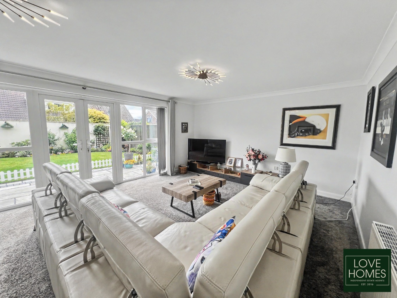 Stunning 3-Bed Detached Home in Quiet Elswick Cul-de-Sac Property image 6