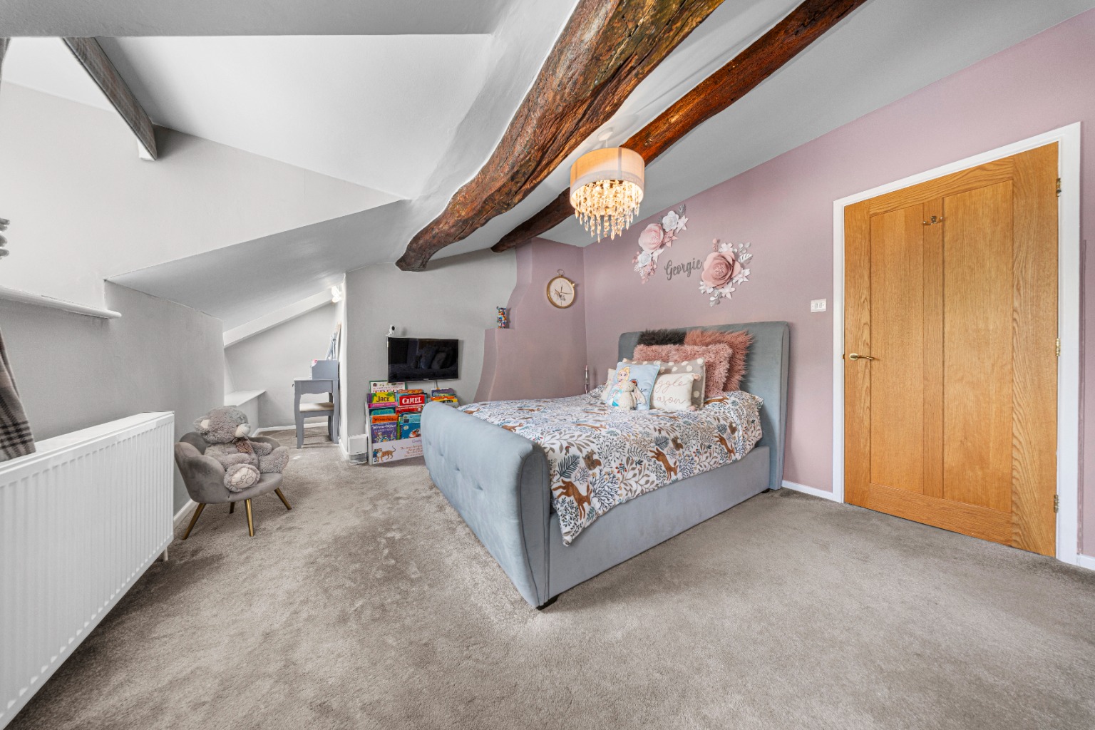 A Private 18th-Century Farmhouse Estate Offering 4,200 Sq Ft, 1.5 Acres & Exceptional Views Property image 13