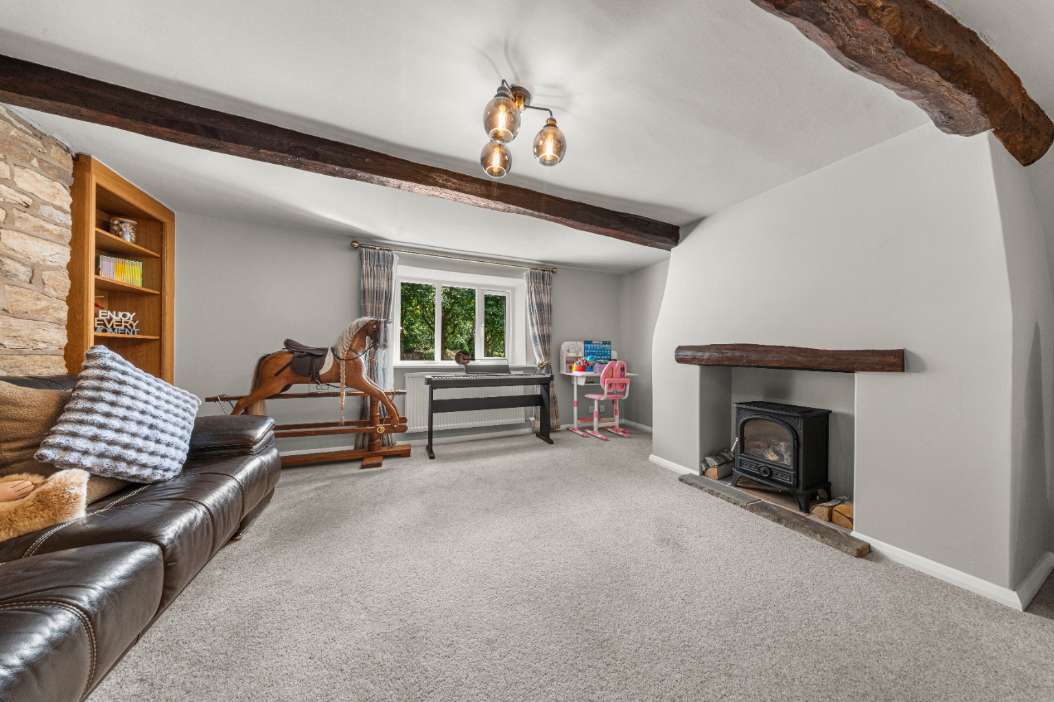 A Private 18th-Century Farmhouse Estate Offering 4,200 Sq Ft, 1.5 Acres & Exceptional Views Property image 10