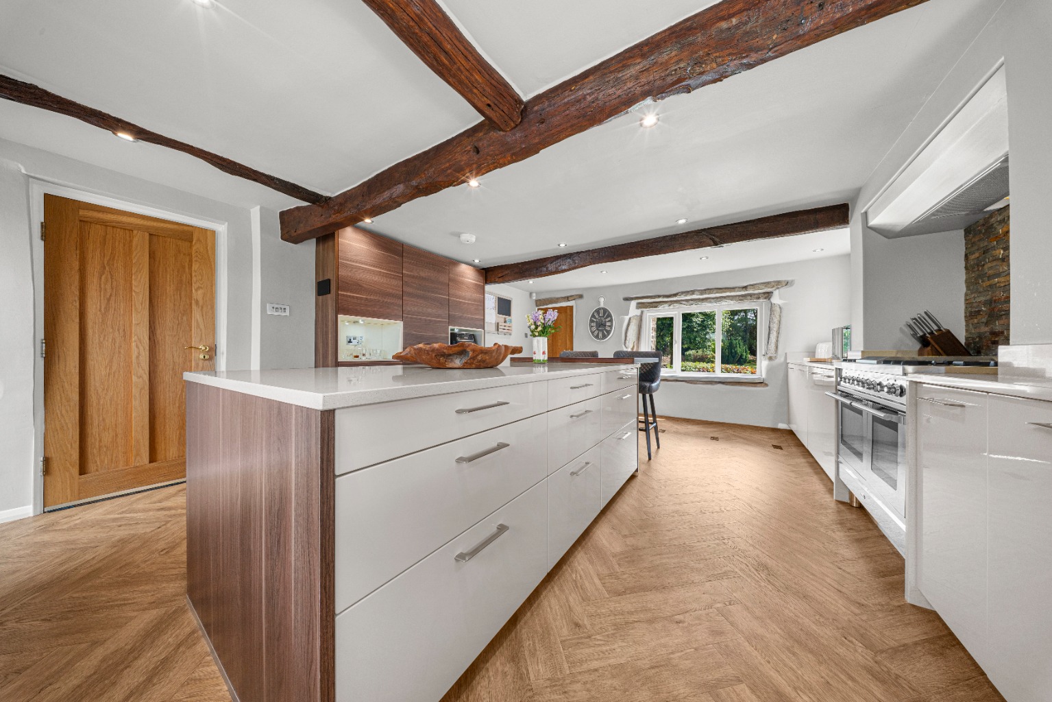 A Private 18th-Century Farmhouse Estate Offering 4,200 Sq Ft, 1.5 Acres & Exceptional Views Property image 8
