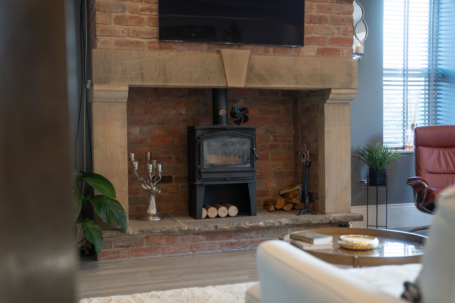 An Exceptional Triplex Apartment Where Historic Character Meets Contemporary Luxury Property image 6