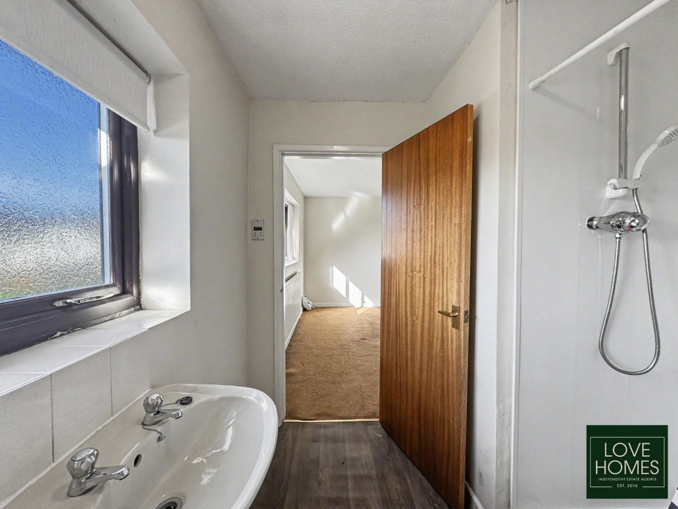 Four Double Bedroom Detached Home – A Genuine Blank Canvas with No Onward Chain Property image 9
