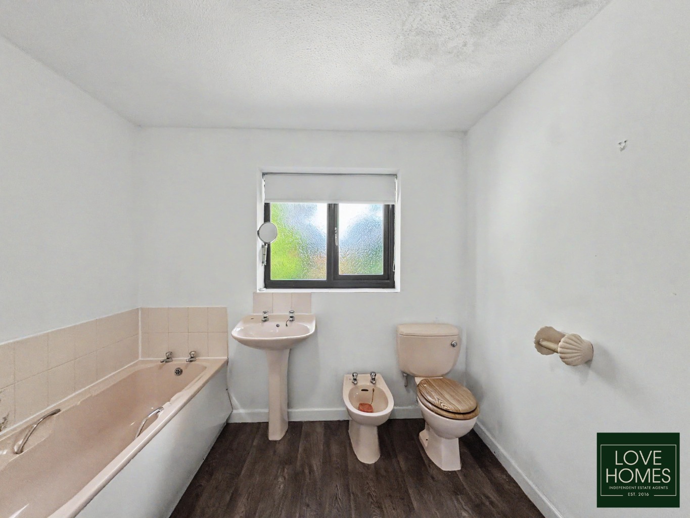 Four Double Bedroom Detached Home – A Genuine Blank Canvas with No Onward Chain Property image 17
