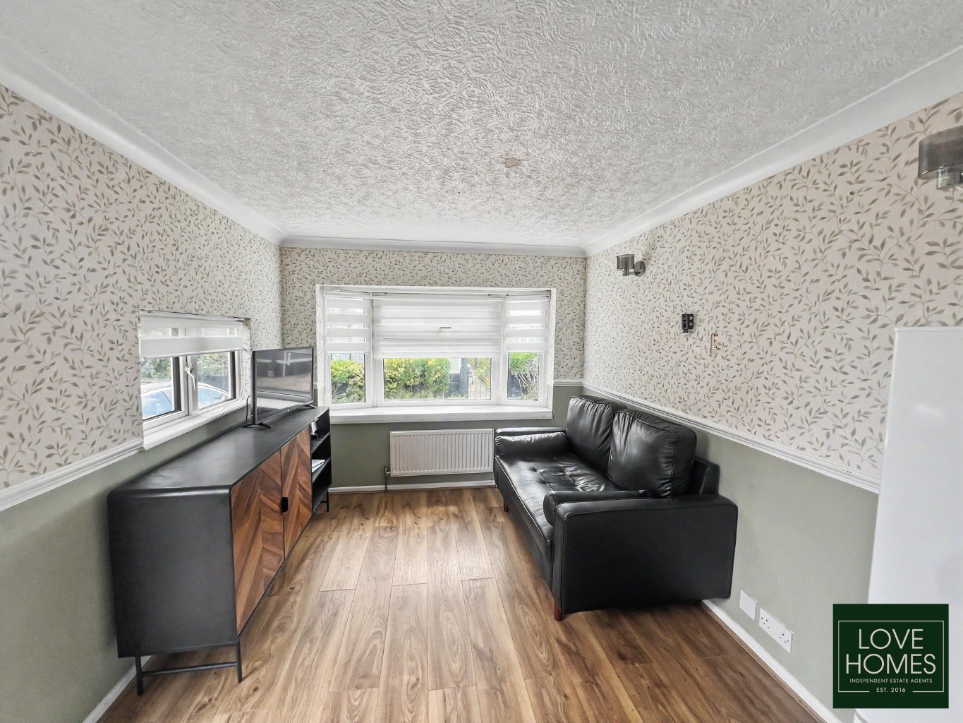 Peaceful Park Home with Private Garden in Freckleton Property image 3