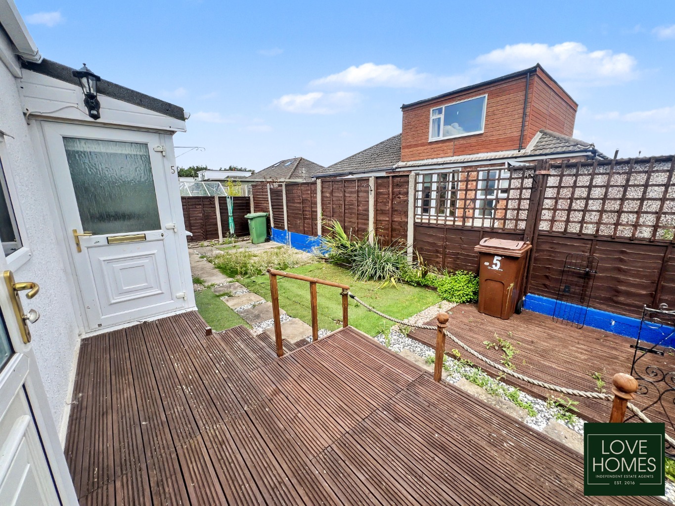 Peaceful Park Home with Private Garden in Freckleton Property image 2