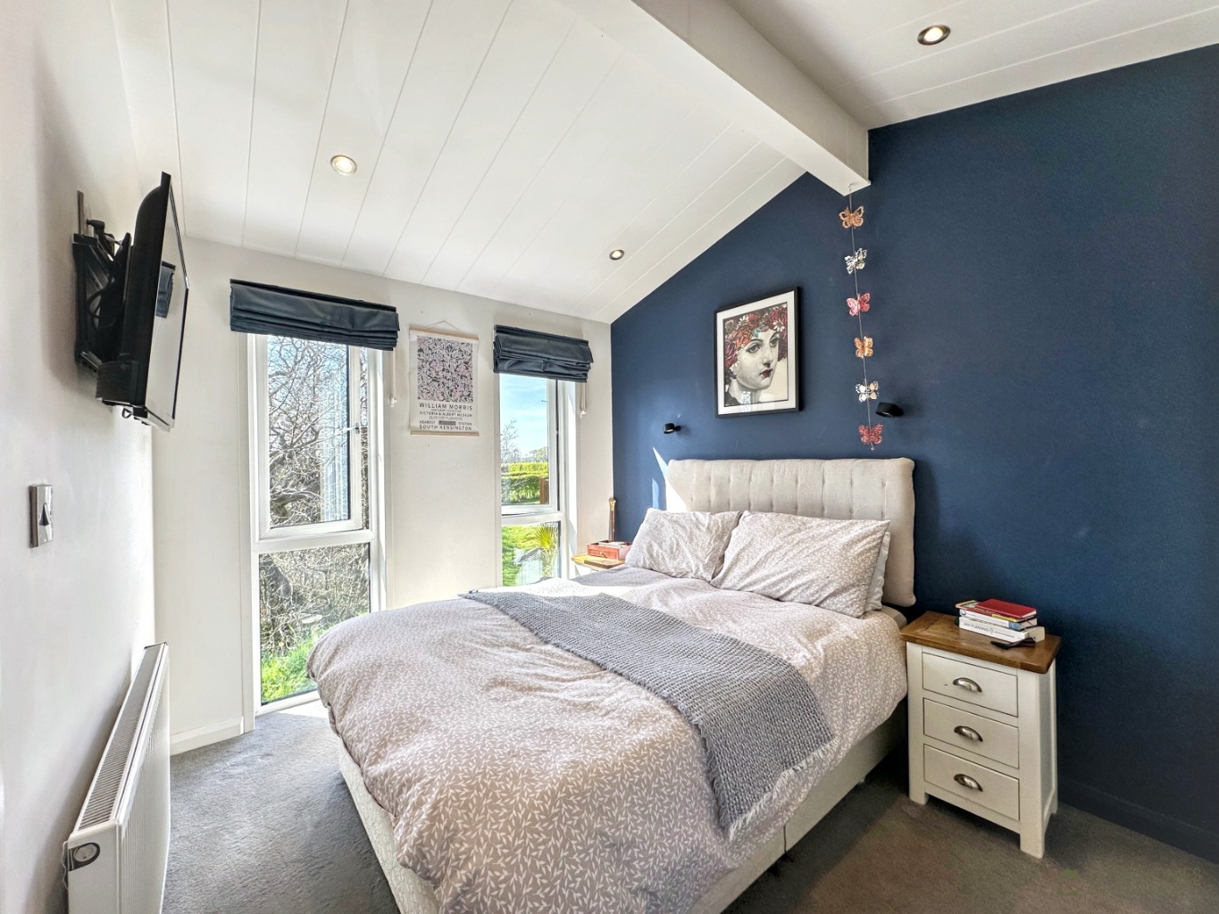 Luxury 2 Bed Park Home in the picturesque marina setting of Nateby Crossing Lane. Property image 6