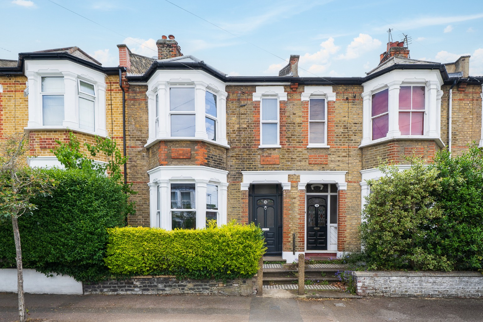 Beautifully Renovated Three Double Bedroom House, Chain Free