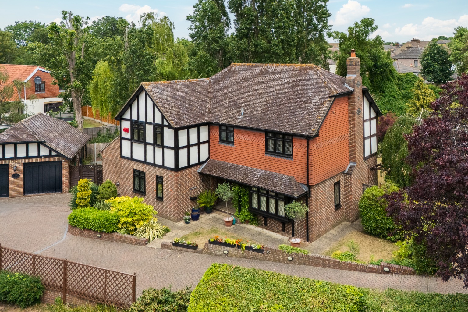 Rare Mock-Tudor Style Detached Five Bedroom Home on Exclusive Chaucer Park