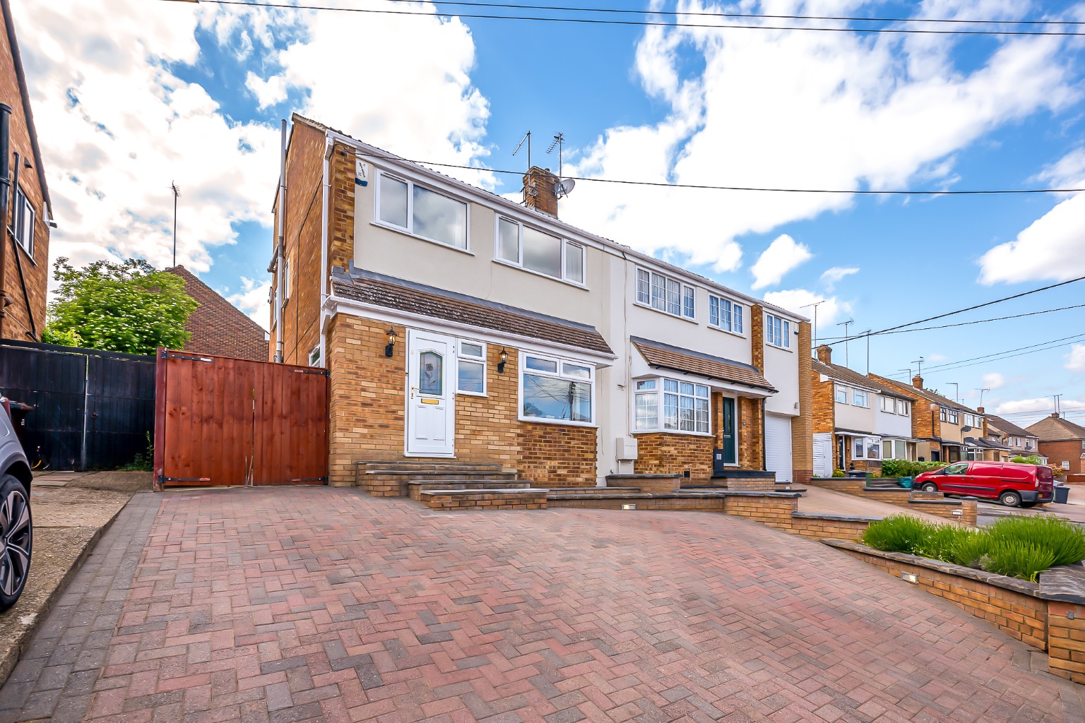 A four-bedroom semi-detached home in Sutton-at-Hone a short walk to Farningham Road station.
