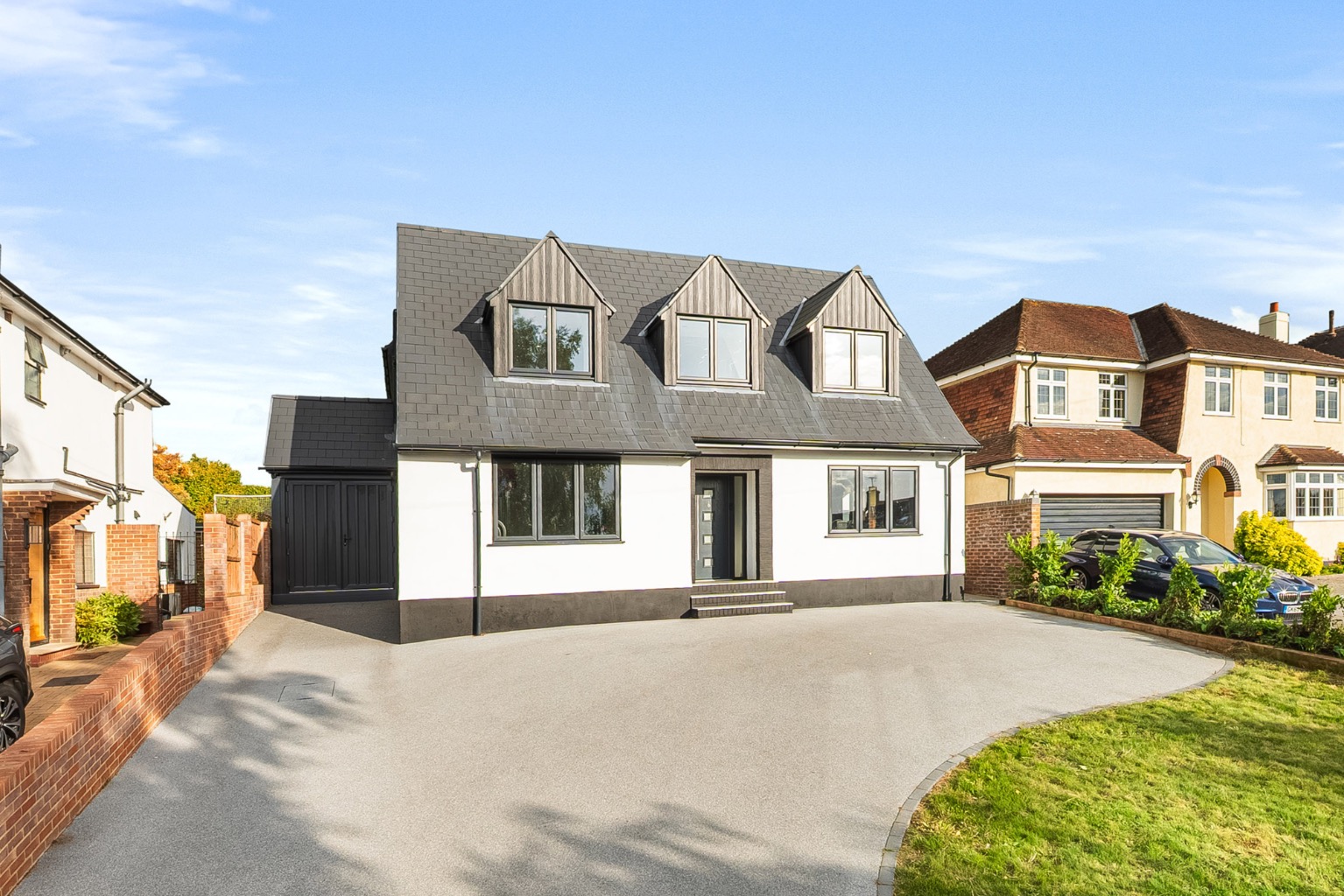 Exceptional Five Bedroom Detached Home Overlooking The Countryside.
