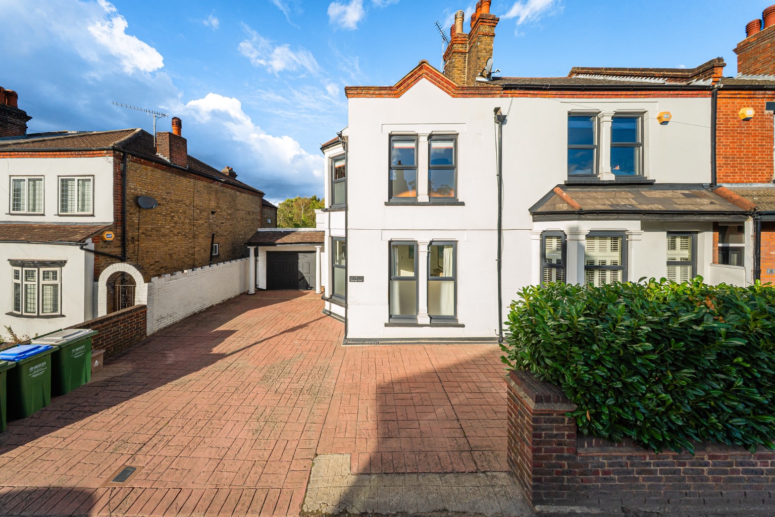 Spacious five-bedroom family home in the heart of Bexley Village