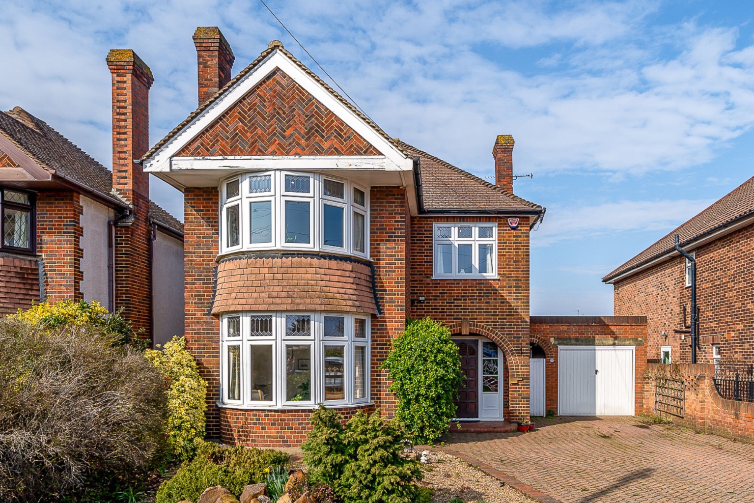 A rare opportunity to acquire a characterful 3-bedroom detached home in a prime location